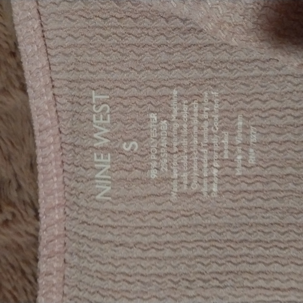 Blouse - Picture 2 of 2